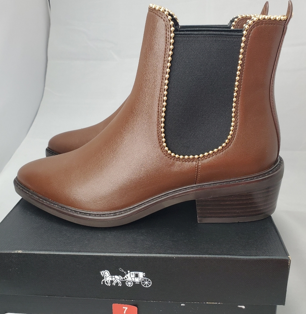 Coach Bowery Beaded Chain Chelsea Boot Size 7B - Picture 2 of 16